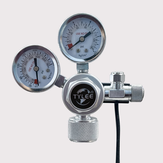 Dual Gauge CO2 Regulator with Solenoid Valve