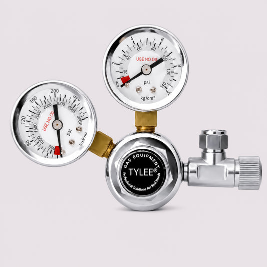 Constant Pressure CO₂ Regulator with Dual Gauges Brass