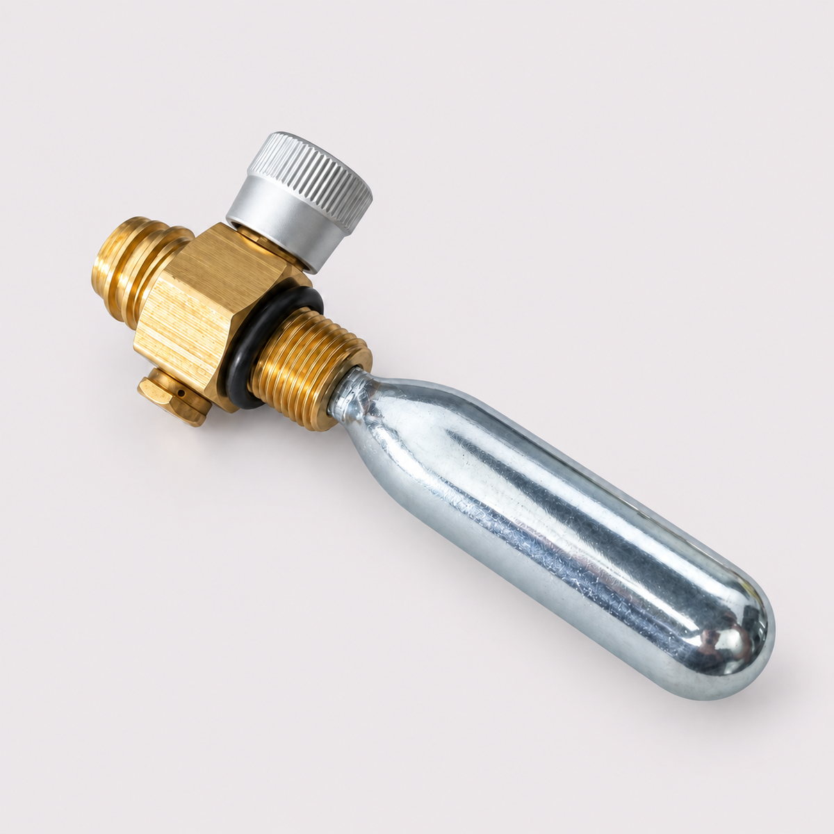 Manual CO₂ Valve Adapter M18×1.5 to TR21×4 with 3/8-24 UNF Cartridge Connector